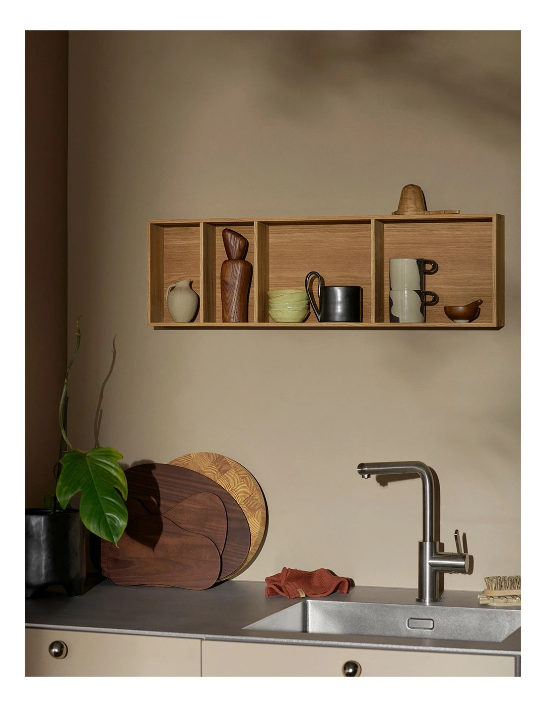 Ferm LIVING ESTANTERÍA BON 2 Ferm LIVING ESTANTERÍA BON - Imagen 2