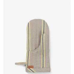 Ferm LIVING MANOPLA HALE OYSTER -Asientos Comercio FERM HALE OVENMITT 4