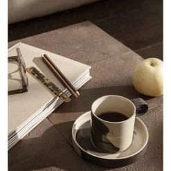 Ferm LIVING TAZA INLAY -Asientos Comercio FERM INLAYCUPWITHSAUCER SANDBLACK 2