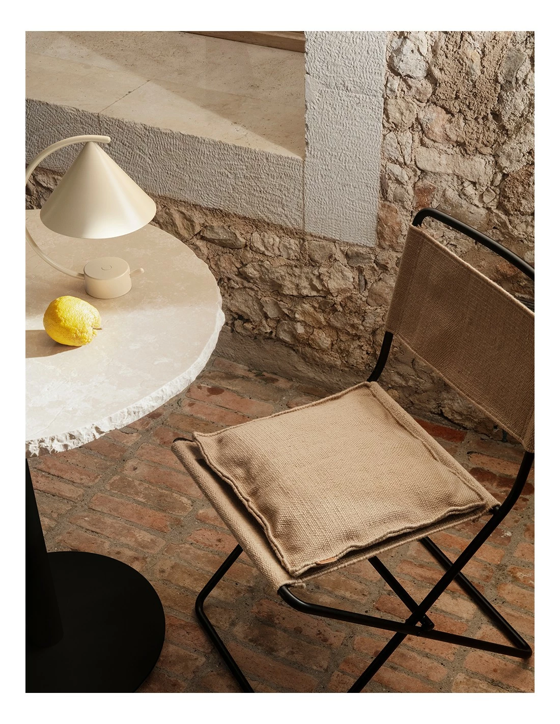 Ferm LIVING MINERAL CAFÉ TABLE 2 Ferm LIVING MINERAL CAFÉ TABLE - Imagen 2