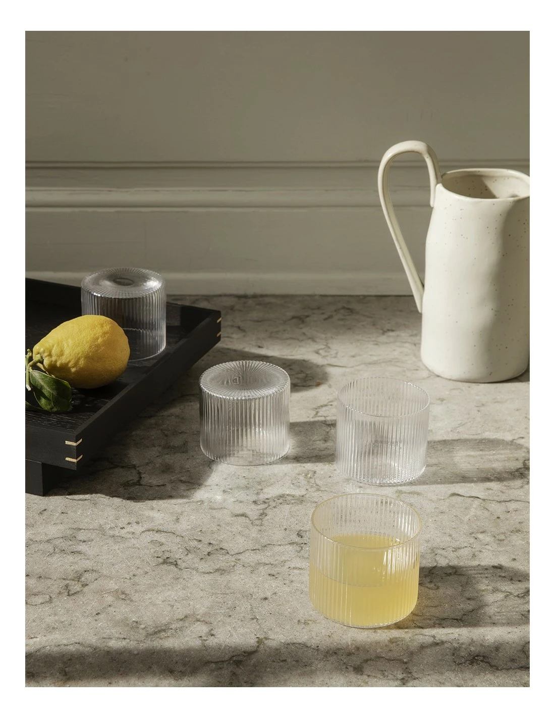 Ferm LIVING SET VASOS RIPPLE LOW 4 SET 2 Ferm LIVING SET VASOS RIPPLE LOW 4 SET - Imagen 2