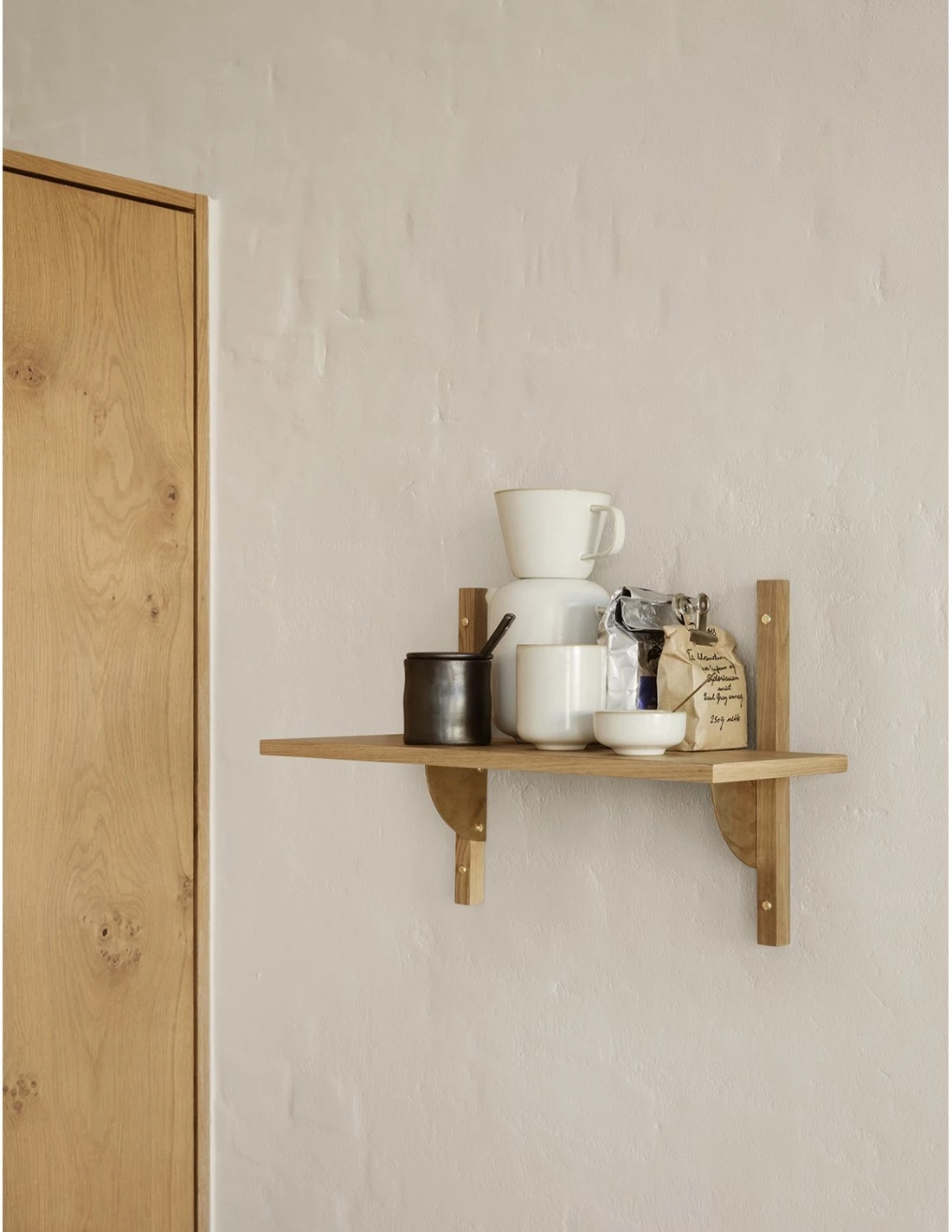 Ferm LIVING ESTANTERíA SECTOR SINGLE NARROW 2 Ferm LIVING ESTANTERíA SECTOR SINGLE NARROW - Imagen 2