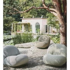 Gubi PACHA OUTDOOR LOUNGE CHAIR SWIVEL -Asientos Comercio GUBI PACHA OUTDOOR THREESEATERSOFA 21