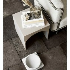 Kristina Dam MODERNIST SOFA 3 -Asientos Comercio KRISTINADAM MODERNIST 3SEATERSOFA 3