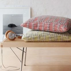 Herman Miller Nelson™ Platform Bench With Black Base - Medium -Asientos Comercio PD 1022 ENV1 750a9532 fb94 43cb a142 2d08fcf288b9