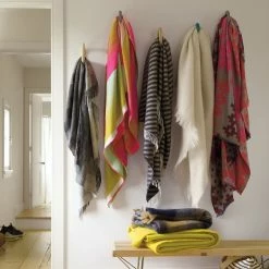 Herman Miller Nelson™ Platform Bench With Chrome Legs - Large -Asientos Comercio PD 1022 ENV3 c8864bf4 e2a1 4b0f be4c 8dd9d4914aa3