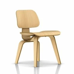 Herman Miller Eames® Moulded Plywood Dining Chair - Timber Leg -Asientos Comercio eamesplywoodlounge hermainmiller openroom