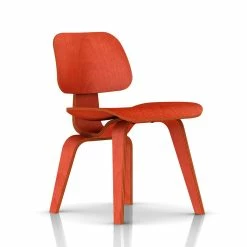 Herman Miller Eames® Moulded Plywood Dining Chair - Timber Leg -Asientos Comercio eamesplywoodlounge hermainmiller openroom4